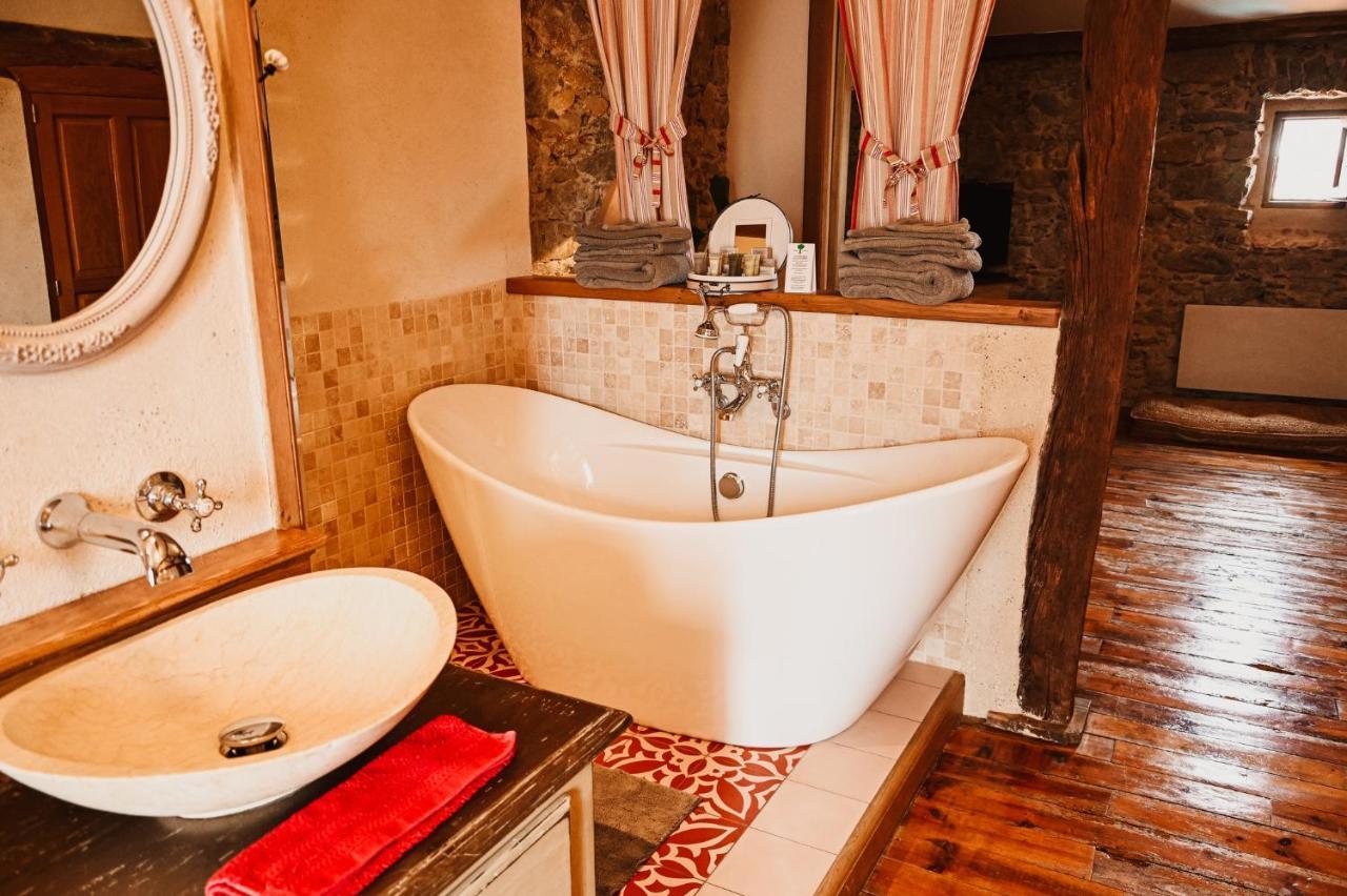 Demeure De La Carmine, Sejour Bien-Etre D'Exception, Piscine, Hammam, Champagne Bed & Breakfast Mirepoix  Exterior photo